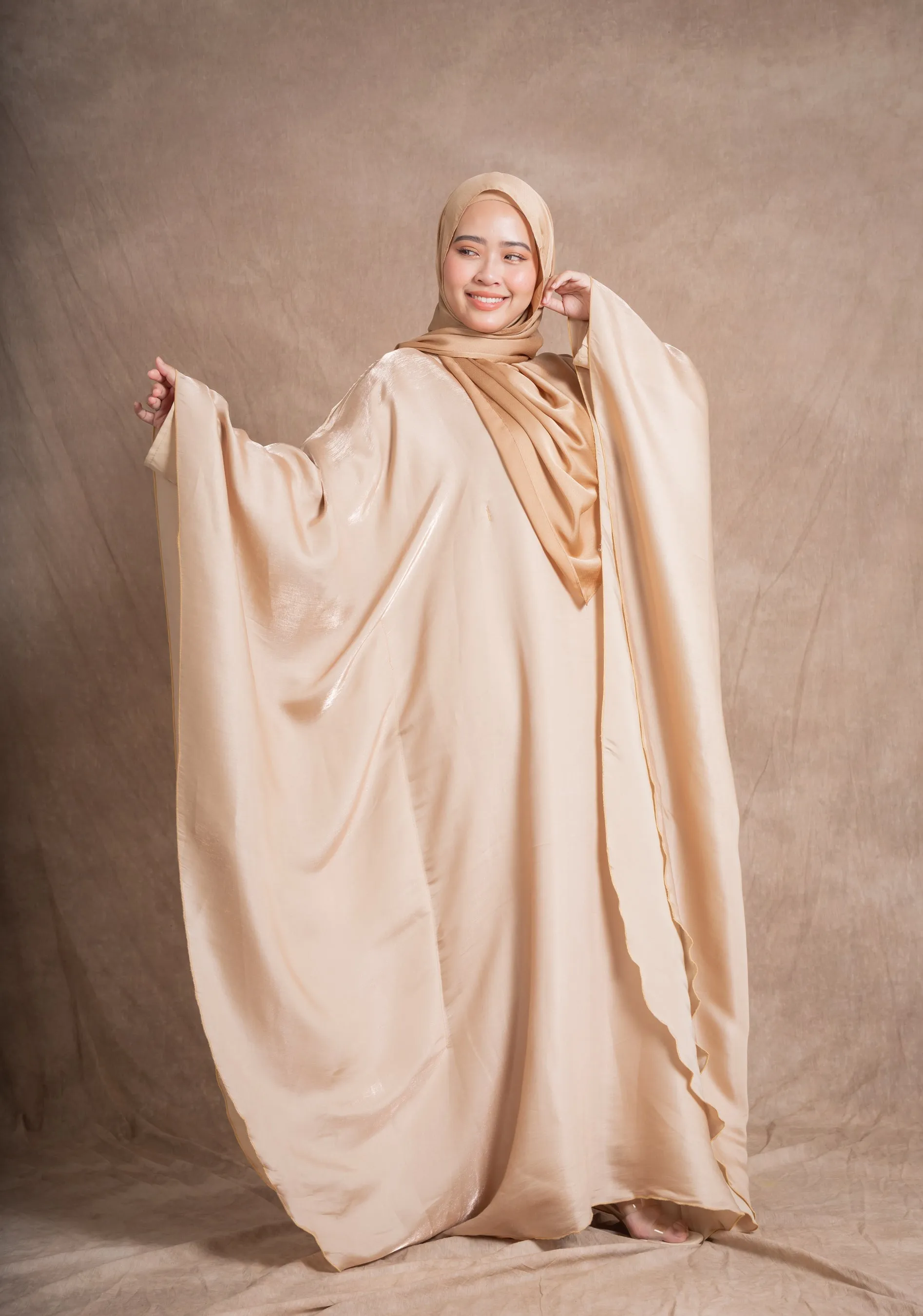 AMEERA KAFTAN ABAYA - GOLD