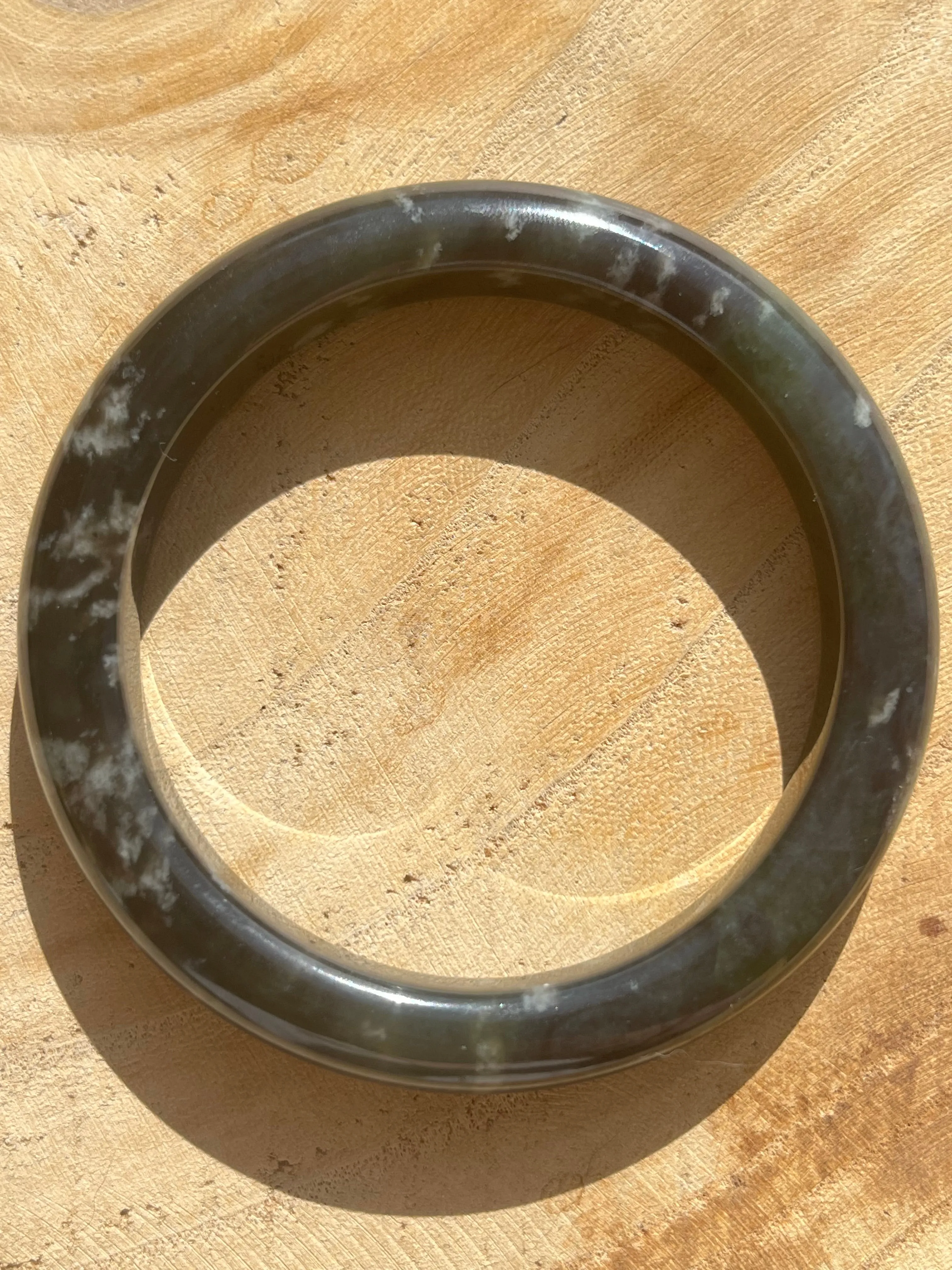 Smoky Gray Multi-hued with Cloud Patten Hetian Jade Bangle 57mm, 浓烟灰带紫带翠意境手镯
